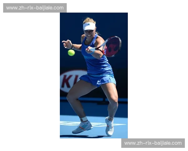 巅峰对决，传奇之声：斯托瑟与李娜的网球史诗